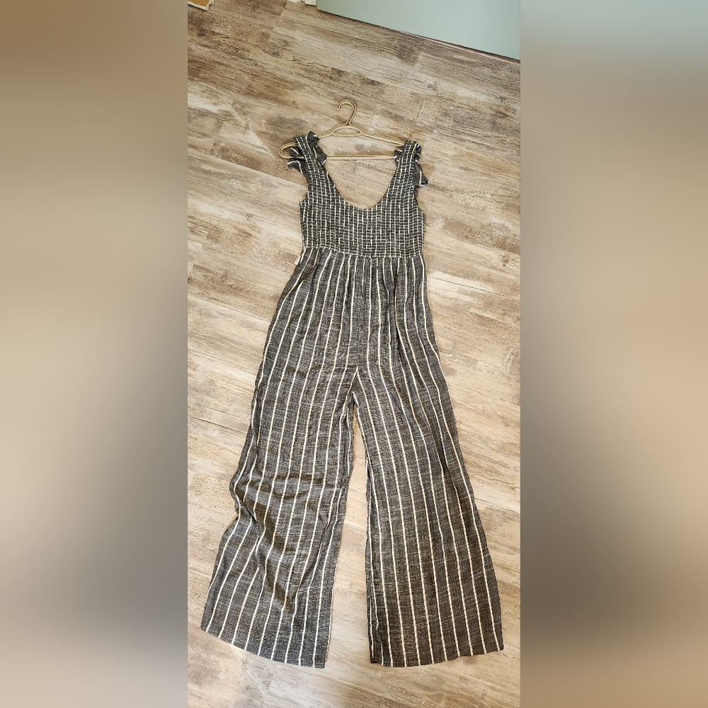 Sisstrevolution size medium ladies long pant, tank top romper.